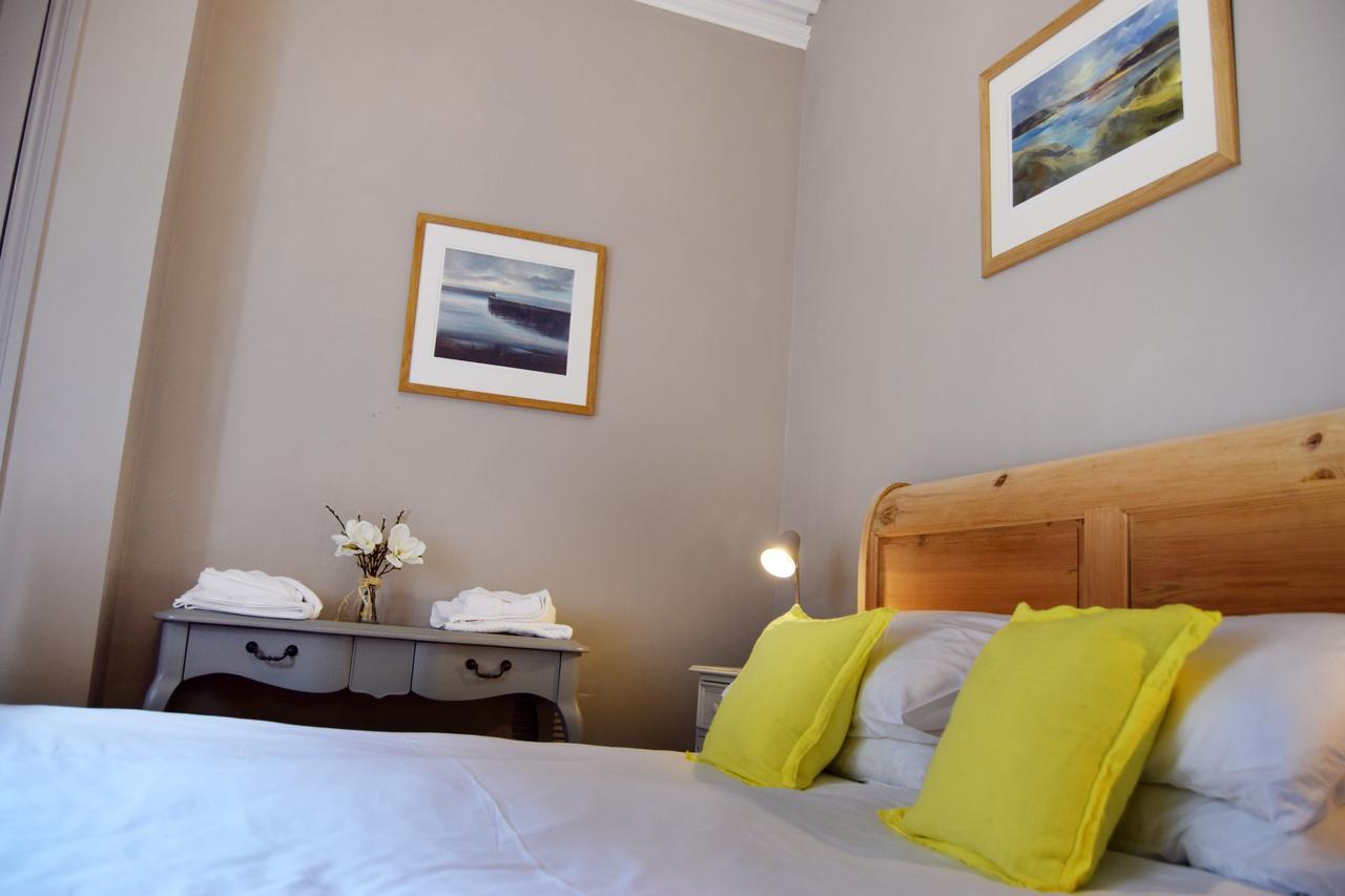 Awel Mor Holiday Apartment อาเบอรีสวิท ภายนอก รูปภาพ